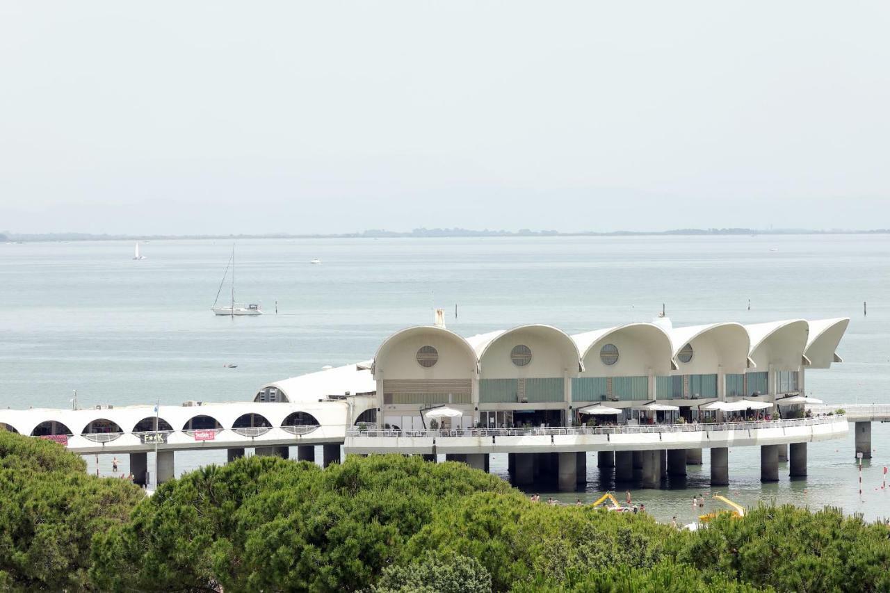 Skyresidence Lignano Sabbiadoro Exterior foto